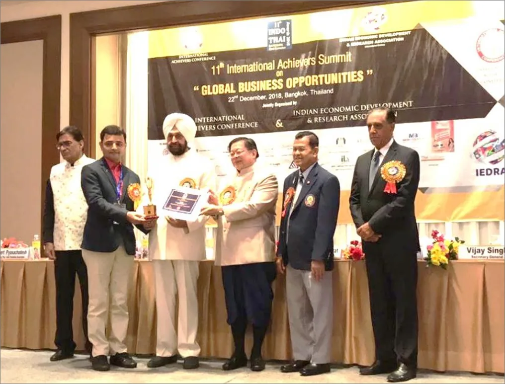 Young Business Leader International Indo-Thai Awards 2018